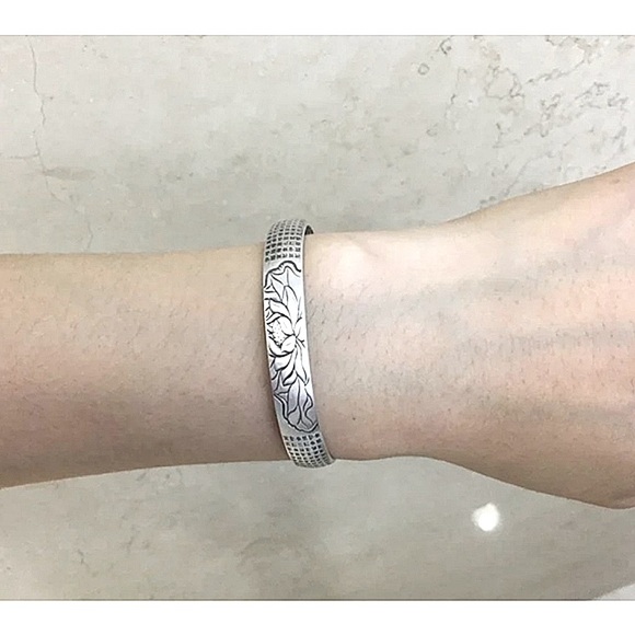 Unisex‎ Lotus Heart Sutra 999 Silver Cuff Bracelet, Size Adjustable - Picture 10 of 12